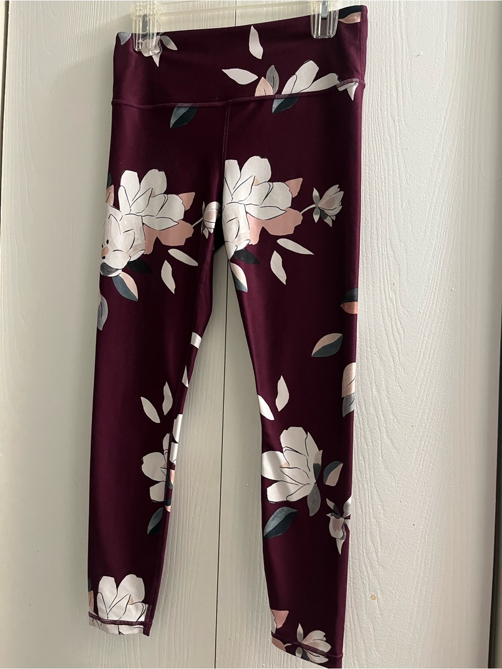 Athleta Elation 7/8 Floral Yoga Leggings - Size M